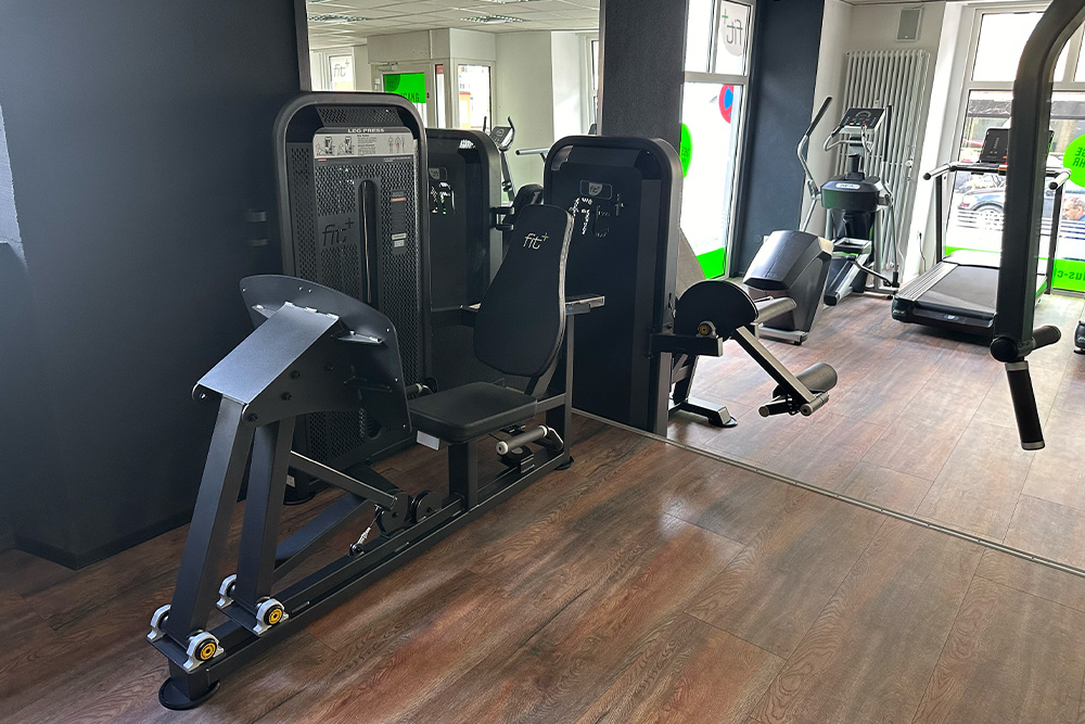 Fitnessstudio Zell Beinpresse